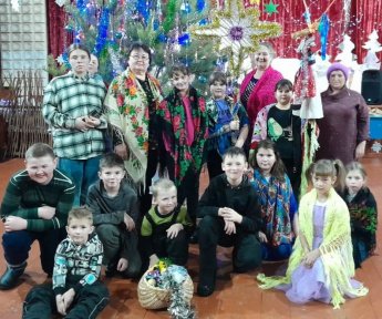 "В день Святого Рождества шла по улицам Коляда!"