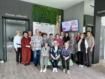 Когда стихи оживают в темноте... 